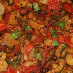 Les meilleures épices avec courgette et tomate pour des plats savoureux