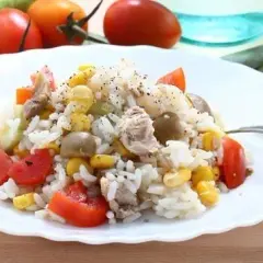 Quoi mettre dans une salade de riz pour une recette délicieuse et facile