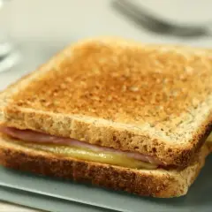 Ingrédients essentiels pour un croque monsieur savoureux et réussi