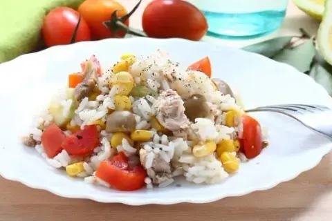 Quoi mettre dans une salade de riz pour une recette délicieuse et facile