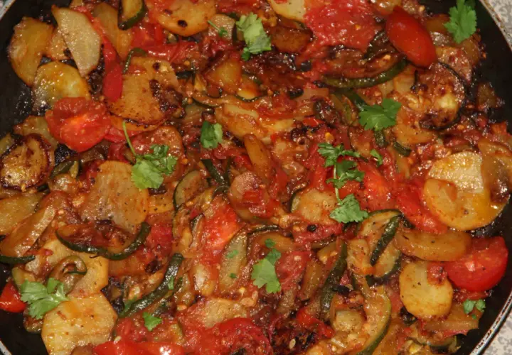 Les meilleures épices avec courgette et tomate pour des plats savoureux