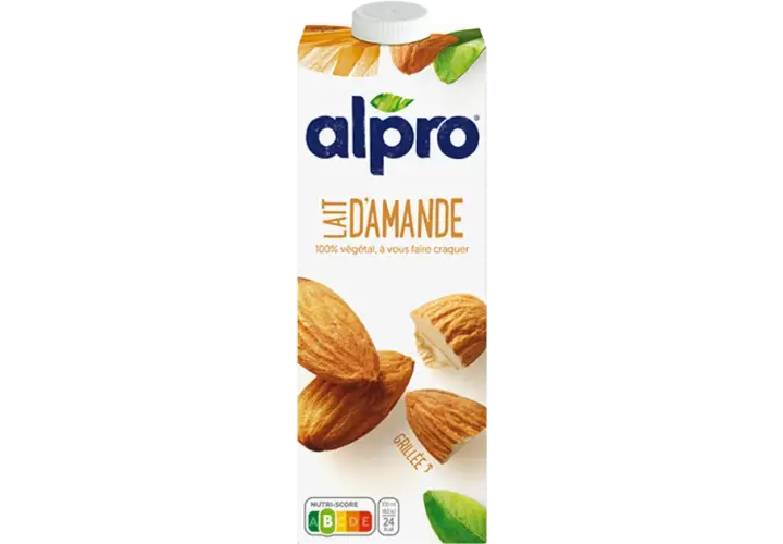 Le lait d'amande grillée Alpro : bienfaits et recettes savoureuses