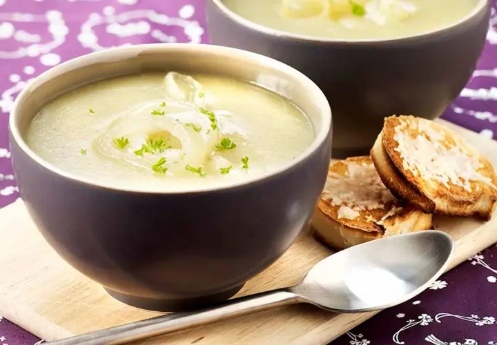 Recette soupe à l'oignon simple : savourez un plat réconfortant rapidement