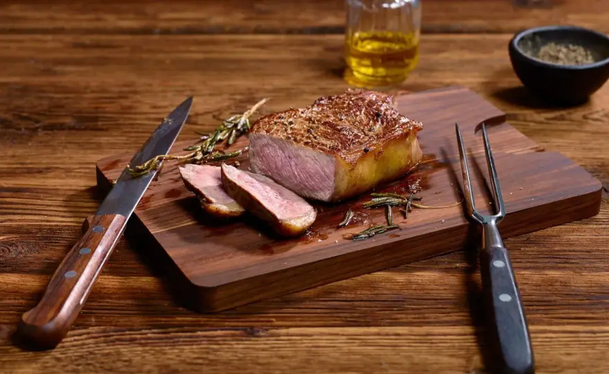 Préparez une entrecôte de boeuf grillée parfaite à chaque fois