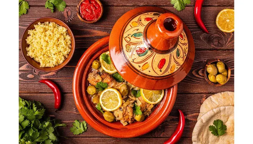 Quel vin avec tajine de poulet aux épices pour un accord parfait ?