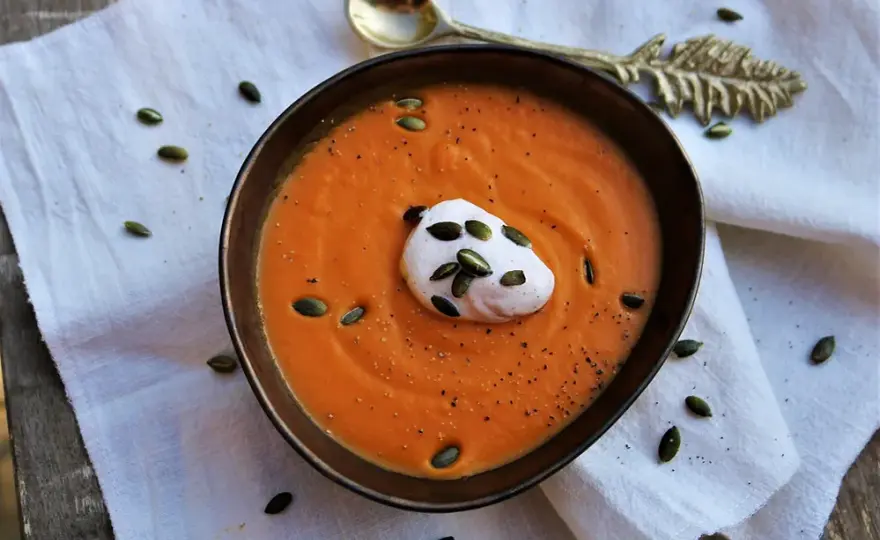 Recettes de soupe carotte poivron : savoureuse et facile à préparer