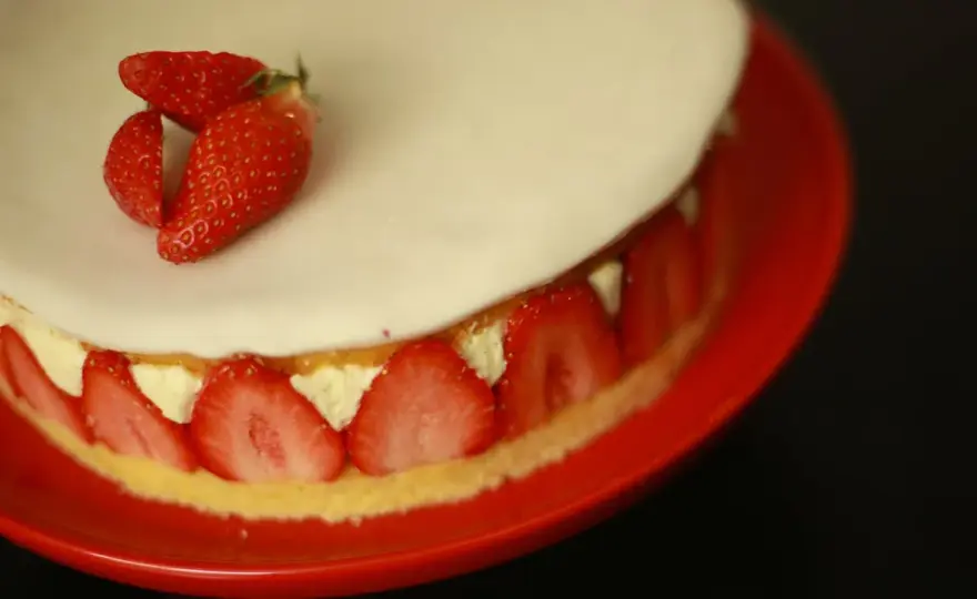 Ingrédients pour un fraisier parfait : recettes et astuces incontournables