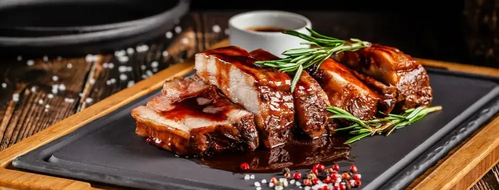 Zdjęcie Les meilleures sauces chaudes pour sublimer votre viande grillée